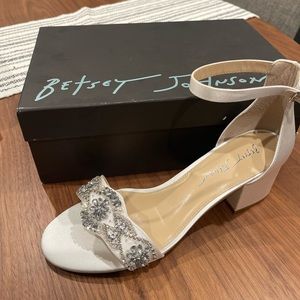 Brand new, never worn Betsy Johnson block heel with tiny jewels
